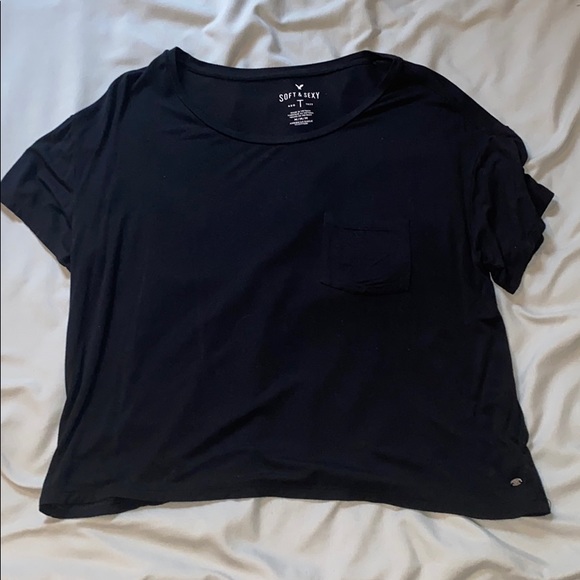 American Eagle Outfitters Tops - Black Pocket Tee